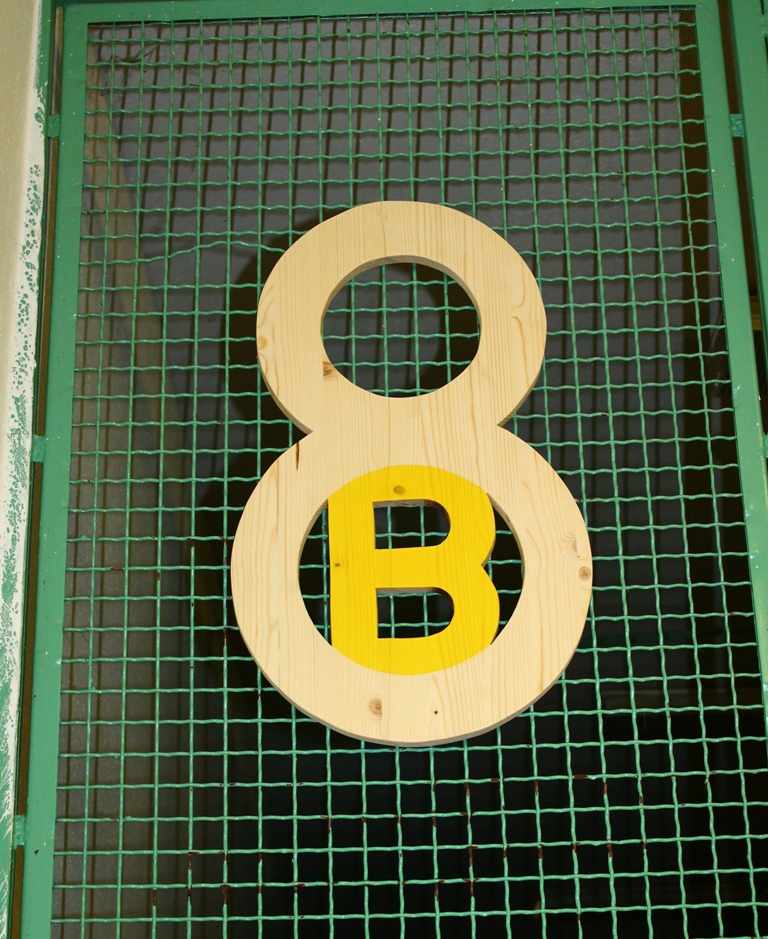 8b